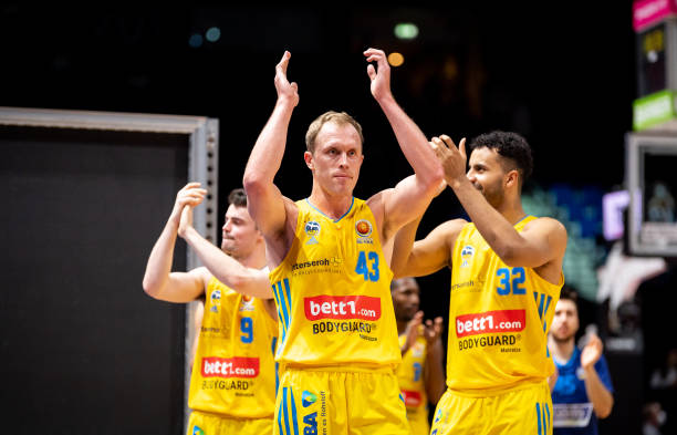 在新时代 在新时代